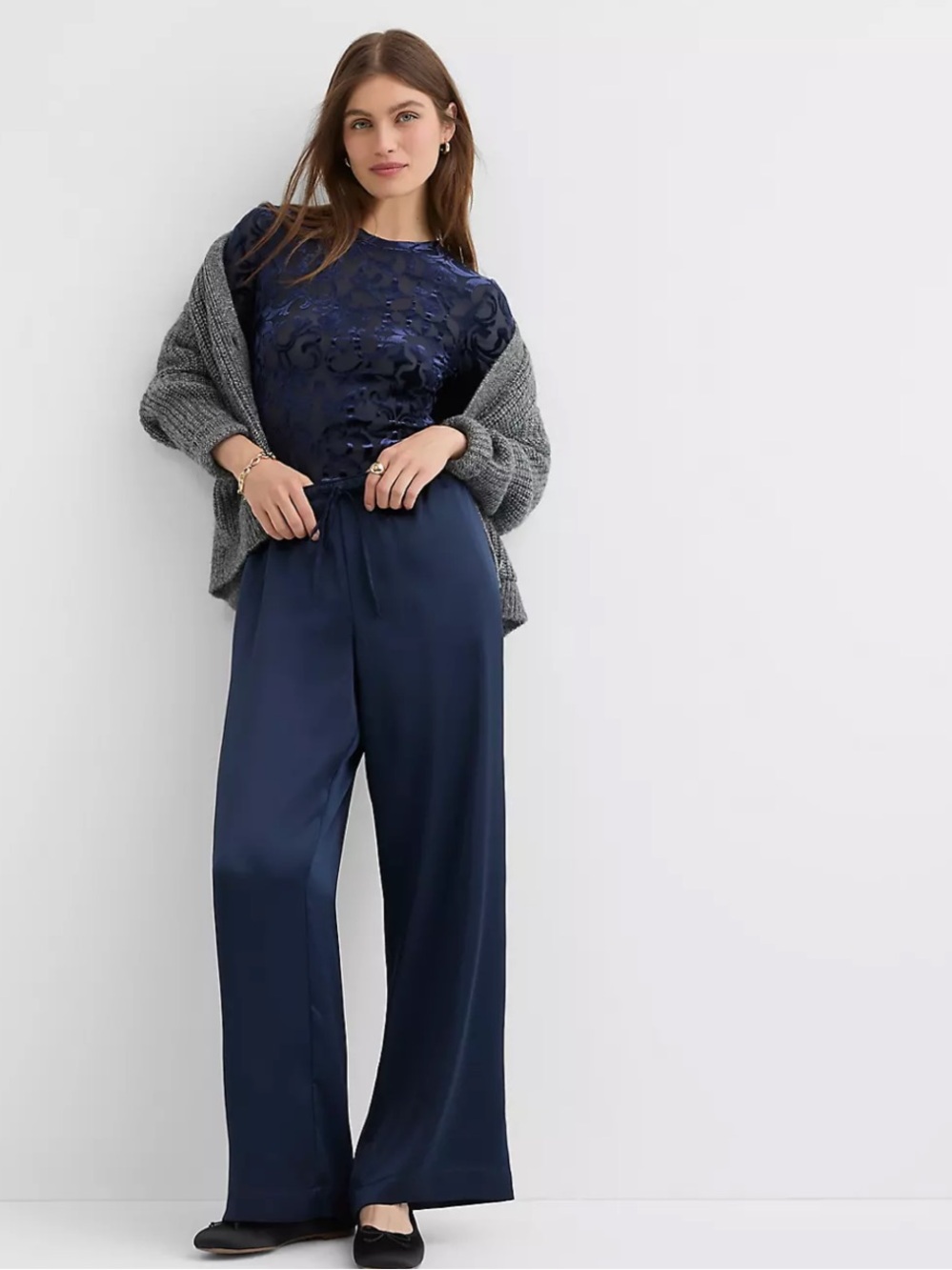 NWT LOFT Mosaic Velvet Tee